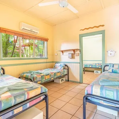 Tropic Days Boutique Hostel-2